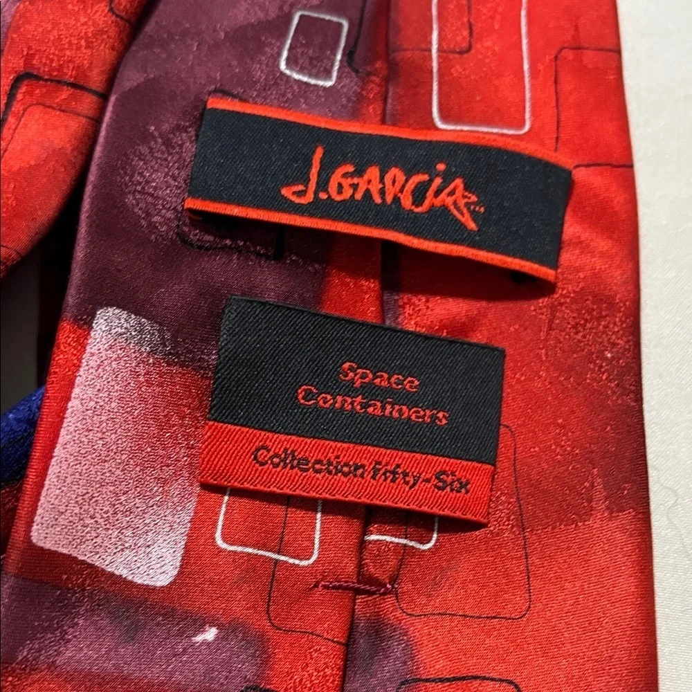 J. Garcia Collection 46: space containers